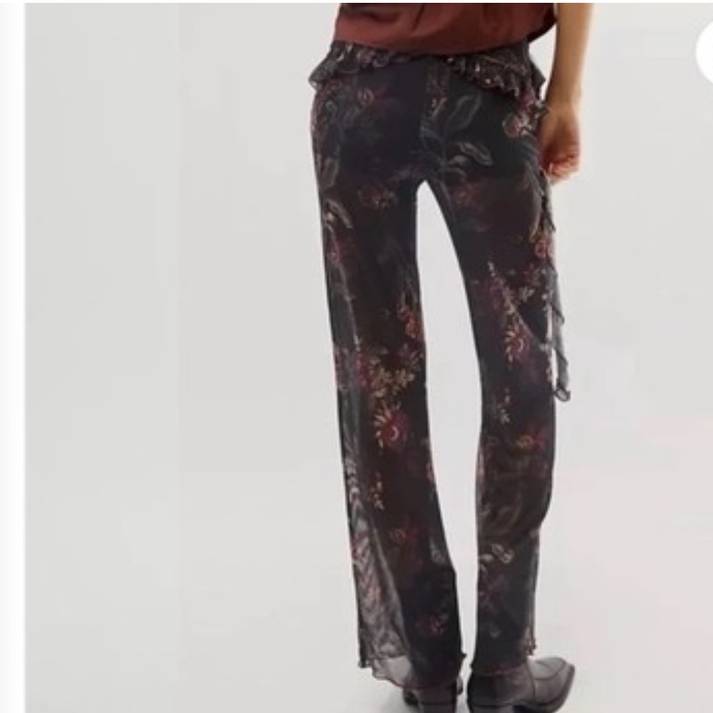 Free People Sheer Floral Black Flares‎ Pants Size S Comfortable Hippie Bohemian - Picture 14 of 15